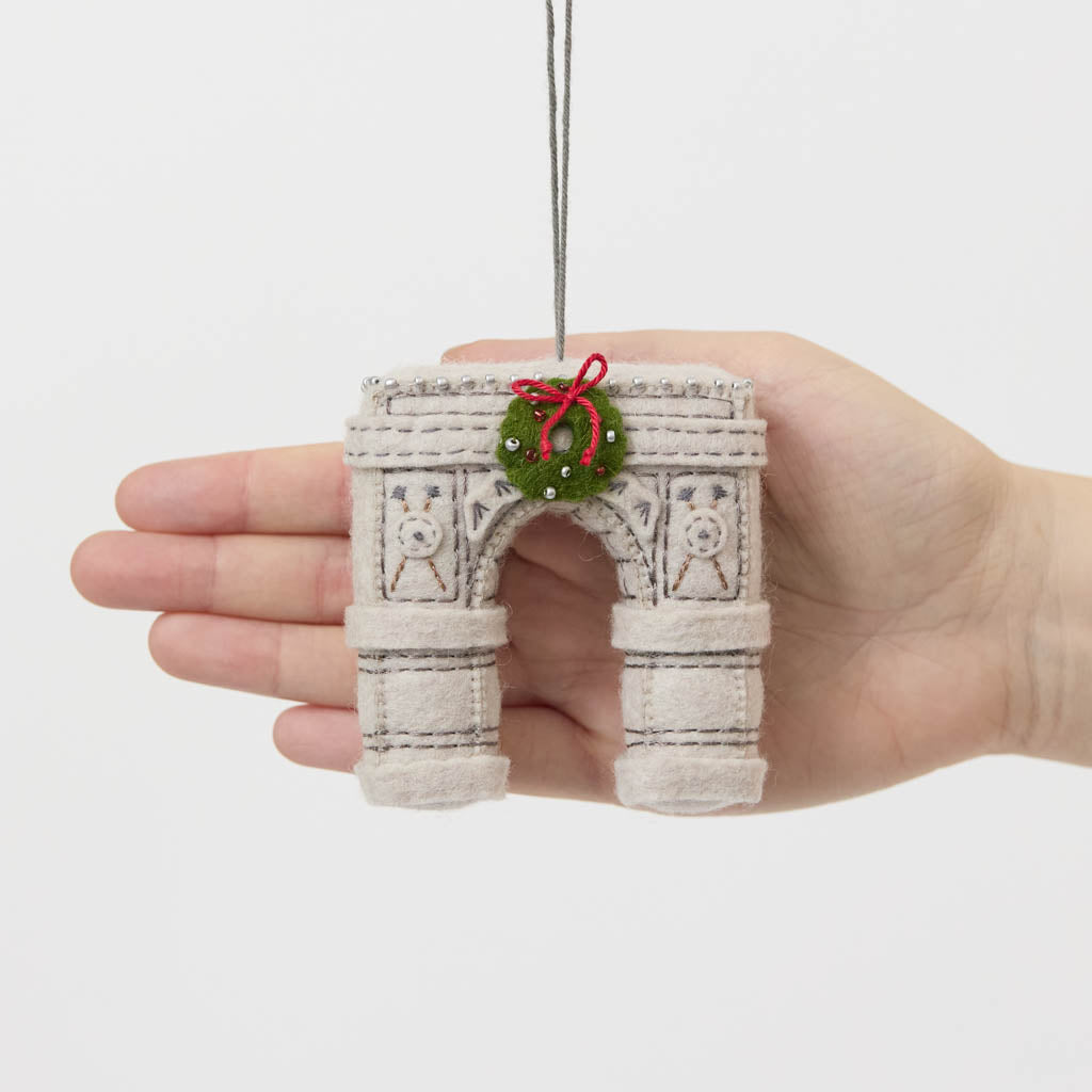 Grand Arch Ornament