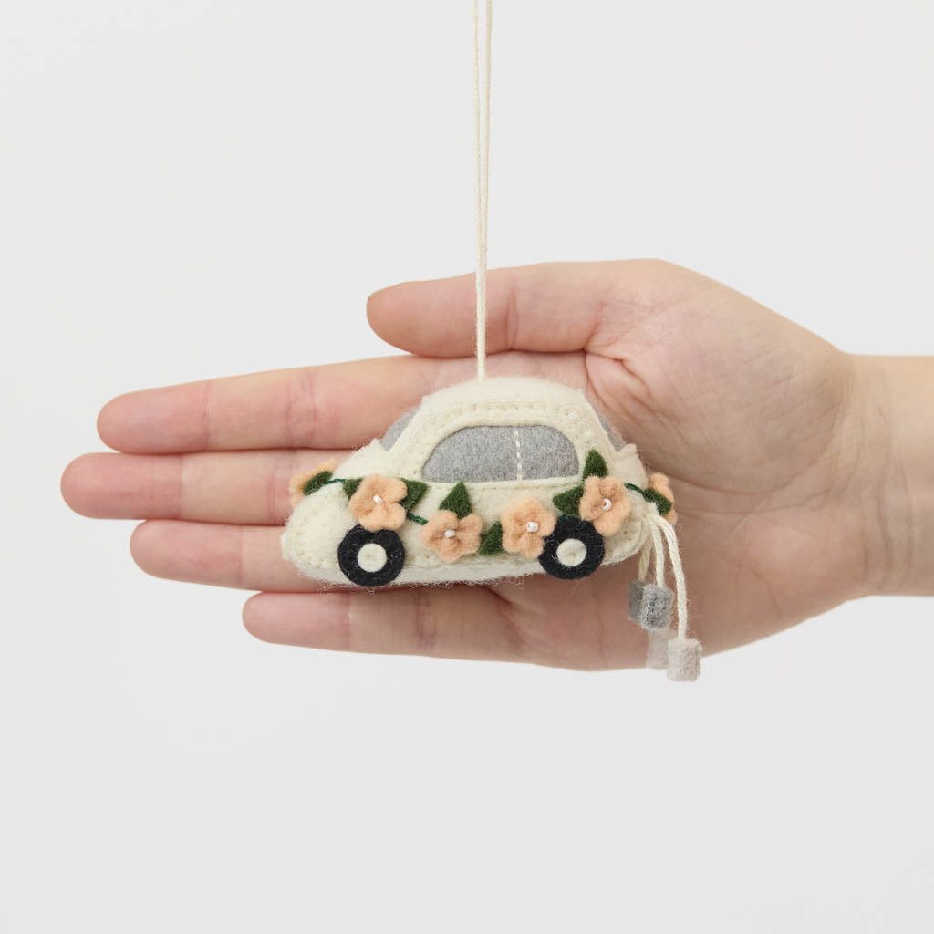 Just Married Wedding Ornament